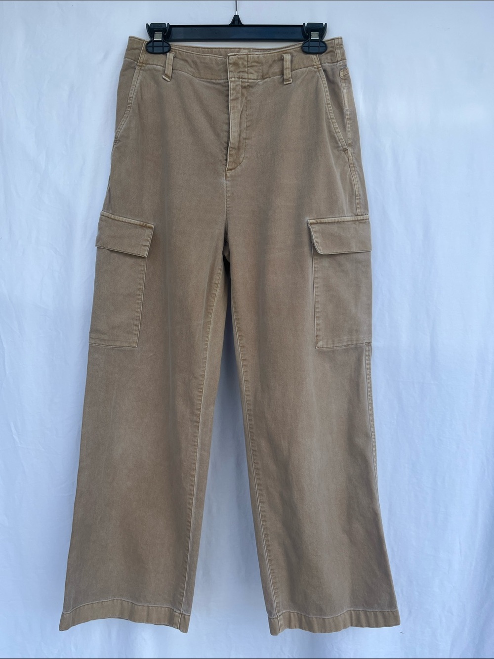 Gap Loose Khaki Cargo Brown Sand size 4 Regenerative Cotton